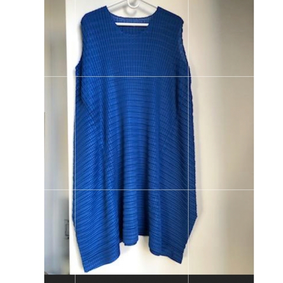 ISSEY MIYAKE PLEATS PLEASE Sleeveless Dress - Picture 6 of 15